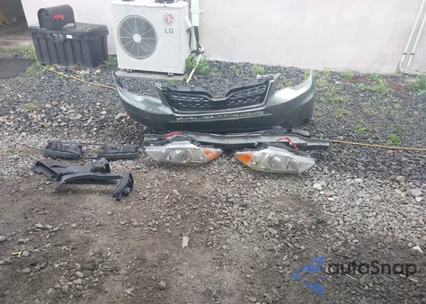 2015 Subaru Forester 2.5I из США, поврежденный, VIN JF2SJABC2FH441787